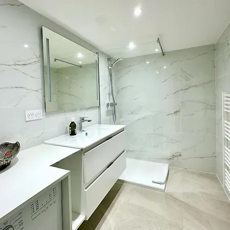 Maxime By Terry's Homes 戛纳