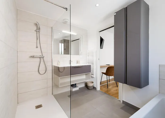 Maxime By Terry's Homes * Cannes